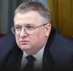 روسیه د افغانستان له لارې د رېل‌پټلۍ د تېرېدو طرحه ارزوي