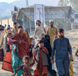 بازگشت بدون خانه و نان؛ مهاجران افغان قربانیان تازه تنش‌های سیاسی