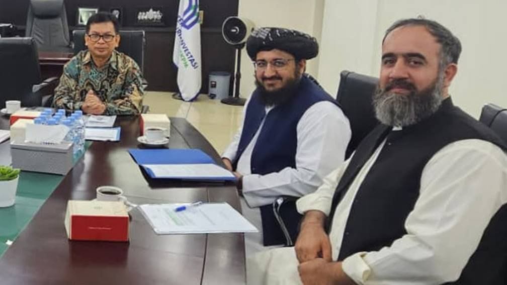 افغانستان او اندونیزیا د سوداګرۍ د پراختیا او سترې پانګونې د جلب لپاره د نوو همکاریو لارو په اړه خبرې کړي