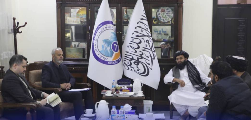 د کابل او تهران ترمنځ د کانونو د همکارۍ پراختیا؛ د اوسپنې او نفتو په پانګونه ټینګار