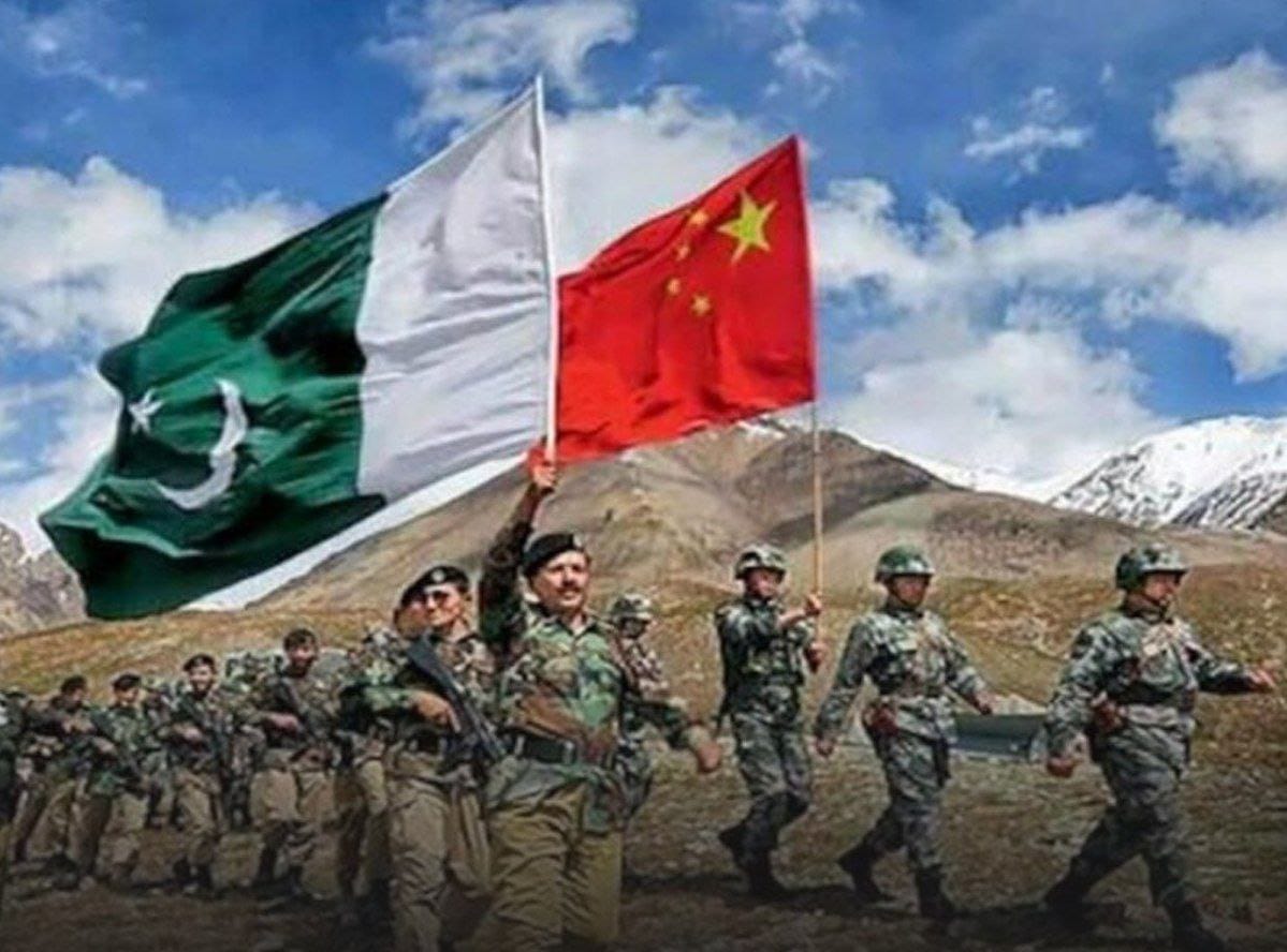 په پنجاب کې د پاکستان او چین ستراتېژیک ګډ پوځي تمرینونه؛ د «واریر رزمایش په درانه مراسمو پيل شو