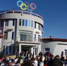 د ښځو د سپورټ د منع په بدل کې د نړیوال المپیک کلک غبرګون؛ له افغانستان سره څلور کلن مالي ملاتړ پرې شو