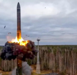 د رویترز راپور: روسیه ښايي هایپرسونیک اټومي توغندي په بلاروس کې ځای پر ځای کړي