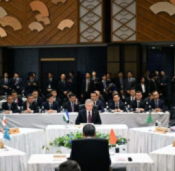 د مرکزي اسيا–جاپان لومړۍ سرمشریزه؛ تاشکند افغانستان د ګډو همکاریو له مهمو محورونو وباله