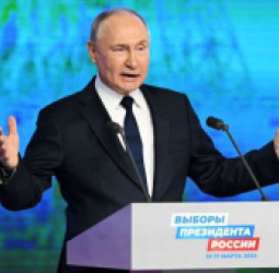 د روسیې ولسمشر ولادیمیر  پوتین: د افغانستان د وضعیت د مدیریت لپاره له طالبانو سره اړیکې د روسیې رسمي تګلاره ده