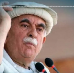 د پاکستان د عوامي ملي ګوند مشر  اچکزی: اوسني واکمنان په پاکستان کې د بریتانیا استعماري سیاستونه تعقیبوي