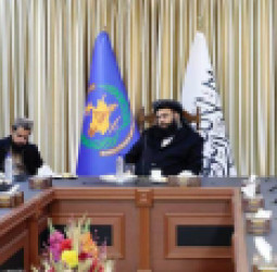 کابل – د ژمي له خپرېدو سره د افغان کډوالو ستونزې زیاتېږي؛ طالبان د ملګرو ملتونو د مرستو د پراخېدو غوښتنه کوي