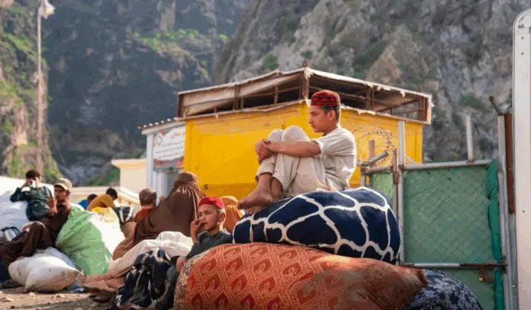 له پاکستان او ایران د افغان کډوالو د شړلو نوې څپه؛ په یوه ورځ کې له ۱۱ زرو زیات کسان هېواد ته ستون شوي