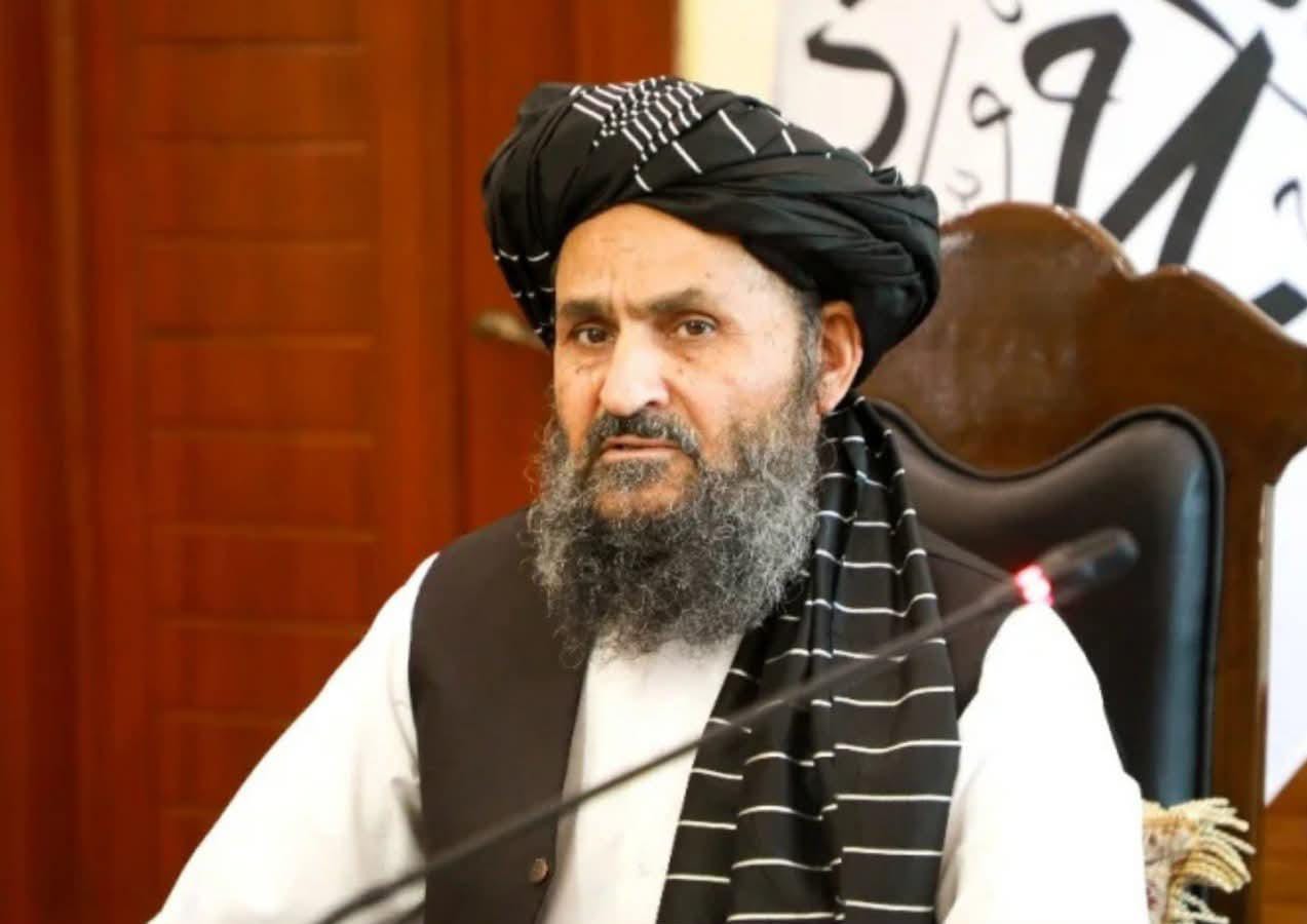 د طالبانو د لومړي وزیر اقتصادي مرستیال د ملي تدارکاتو کمیسیون په غونډه کې د ۳ میلیارده افغانۍ پروژو تصویب اعلان کړ