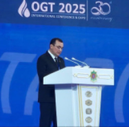 ترکمنستان: د تاپي پروژه د سولې او سيمه‌ييزې همکارۍ زرين پُل دی