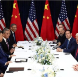 شي جين‌پينګ د غزې د اوربند په تړون کې د ټرمپ رول وستايه