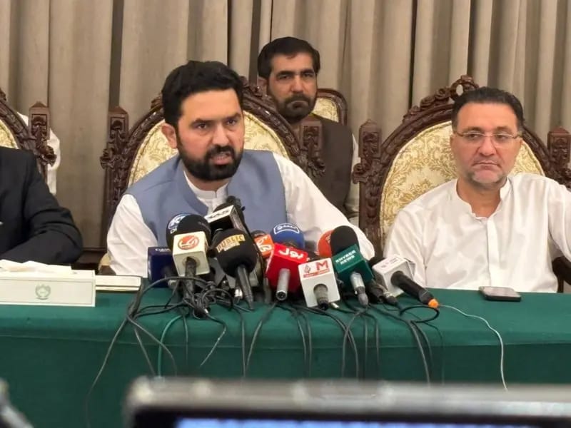 پېښور — د سولې نوی غږ له پېښوره — سهیل افریدي له فدرالي حکومته د افغانستان سره د خبرو او سیمه‌ ییزېهمکارۍ غوښتنه وکړه