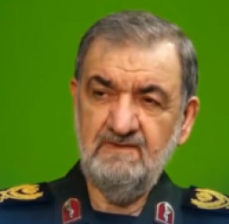 محسن رضایي: ایران اوکراین ته د ځوابي برید چمتووالی نیولی و