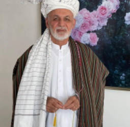 طالبان: اشرف غني کولی شي افغانستان ته راستون شي