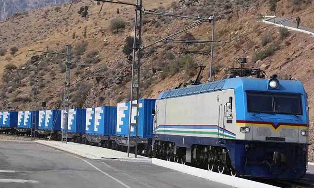 تاشکند : افغانستان د ازبکستان درېیم ستر صادراتي بازار شو