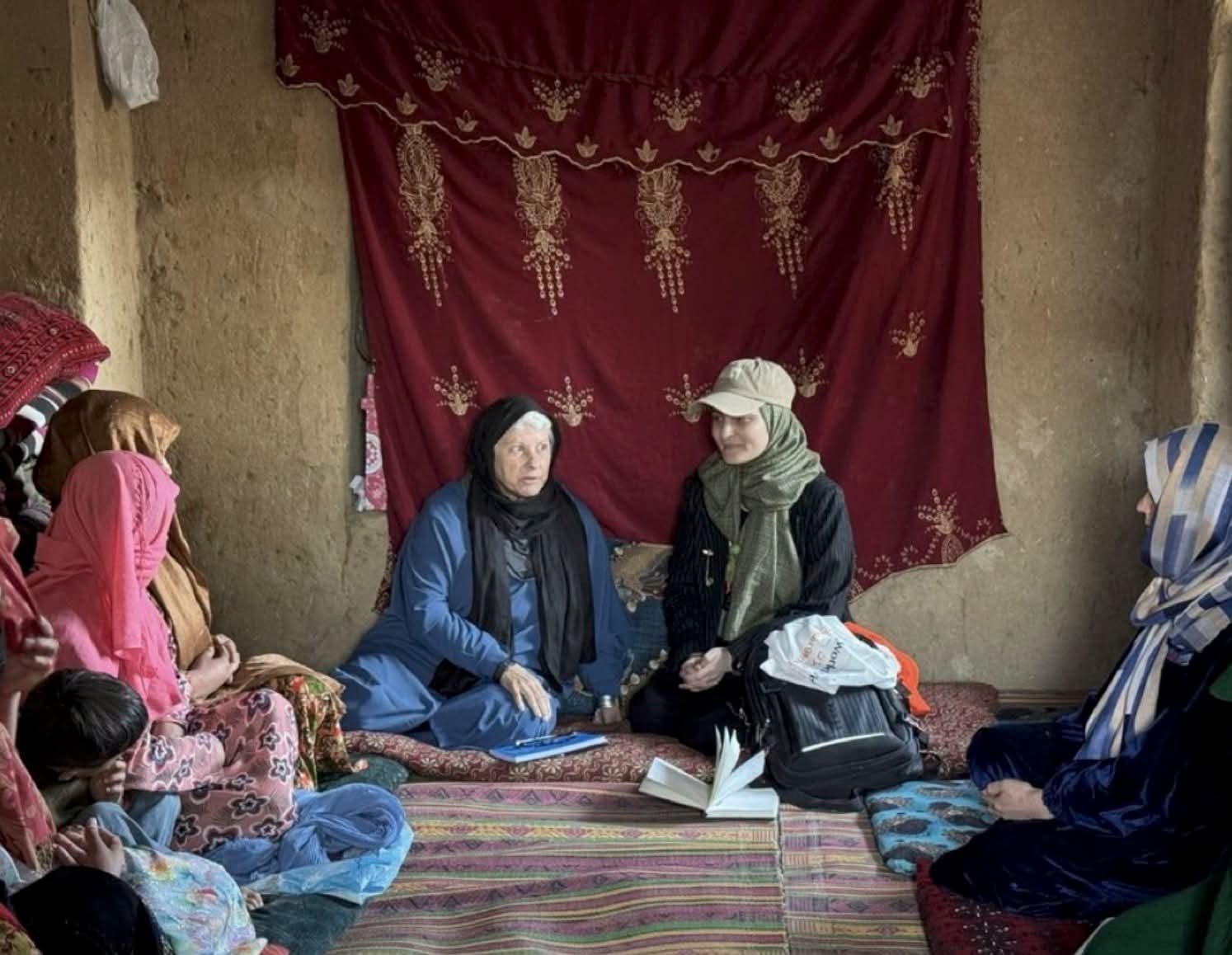 اوچا: افغانستان کې د مرستو رسولو بهیر له جدي خنډونو سره مخ دی