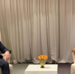 ژنیو کې د ایران ـ امریکا اټومي مذاکراتو دوهم پړاو ته چمتووالی؛ د ایران او عمان د بهرنیو چارو وزیرانو مهمه لیدنه