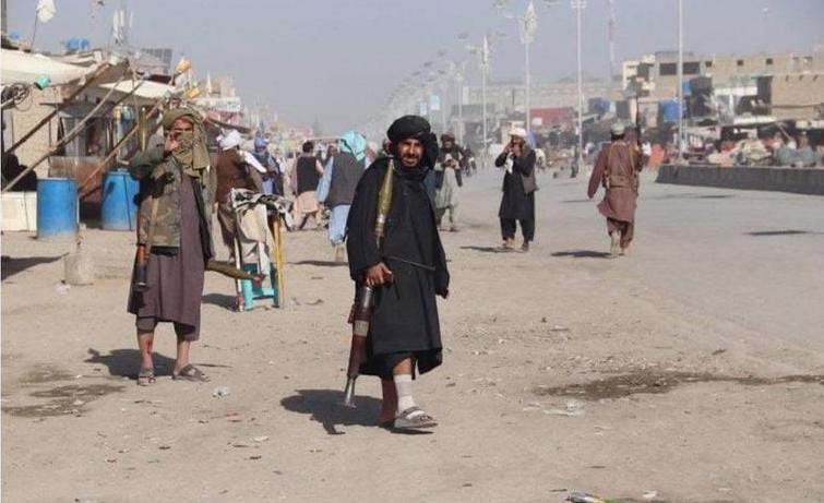 کابل – طالبانو د پاکستان پر ضد د برید په تور څلور وسله‌وال جنګیالي محکمې ته ورپېژندلي؛ د سرحدي امنیت او سیمه‌ ییز ثبات په تړاو جدي پیغام