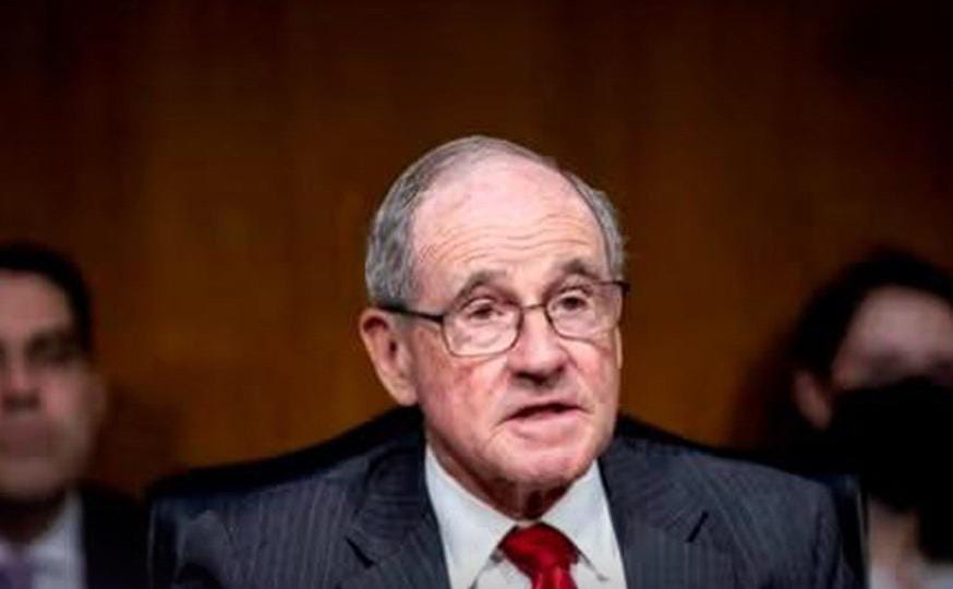 د امریکا د سنا د بهرنیو اړیکو د کمېټې مشر  جیم ریش: د طالبانو نوی جزايي اصول‌ نامه افغانستان شاته بیايي او د غلامۍ بڼه قانوني کوي