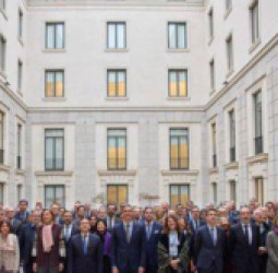 د اسپانیا د صدراعظم څرګند دریځ د افغان ښځو په ملاتړ