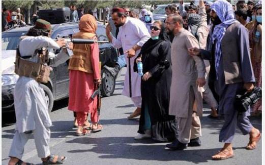 کابل – افغانستان   د فقر، انحصار او بې‌عدالتۍ زنګ؛ ایا افغانستان د ایران په څېر ولسي پاڅون ته نږدې کېږي؟