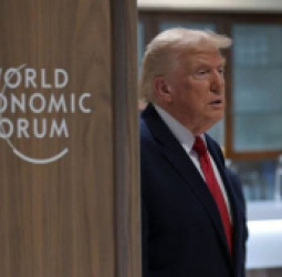 د امریکا ولسمشر ډونالډ ټرمپ: ایران باید خپل اتومي پروګرام ودروي – د گرینلند معاملې په اړه تازه تصمیم