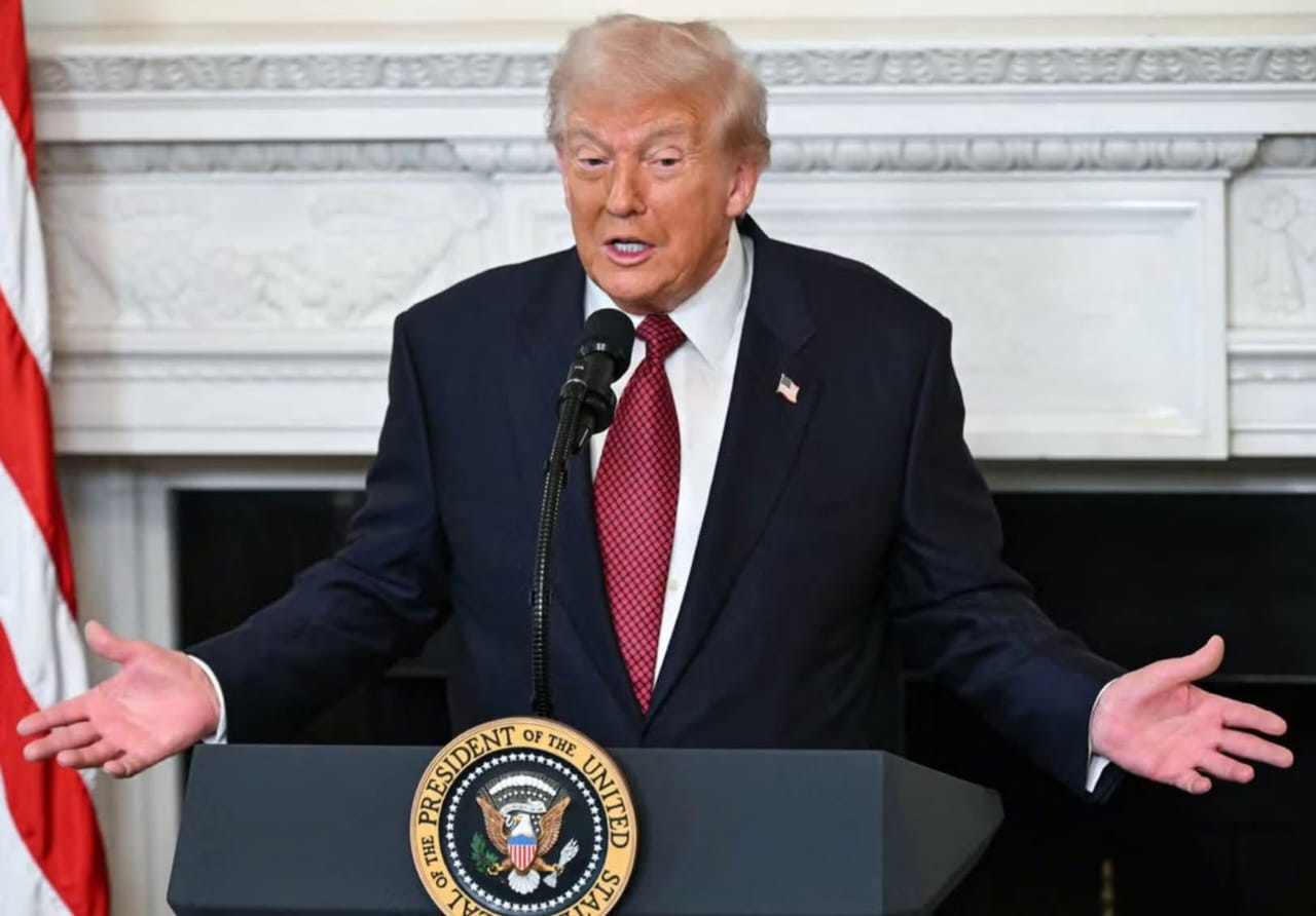 واشنګټن – نړیوالې رسنۍ: ټرمپ د وینزویلا د ۵۰ میلیونه بېرلو ایسارو تېلو د پلور پلان اعلان کړ