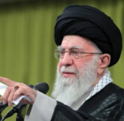 تهران خبرداری ورکوي: پر د ایران د رهبر هر ډول برید به د «جهاد اعلان» وګڼل شي