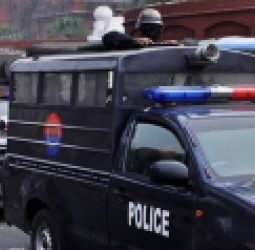 په اسلام‌اباد کې د افغان کډوالو نیول او جبري ایستل دوام لري؛ یو خبریال هم نیول شوی