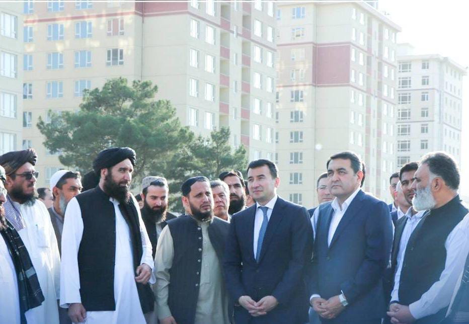 افغانستان او اوزبېکستان:  د اقتصادي همکاریو نوی پړاو پیلوي؛ د ۱۰۰ زره ټنه پنبې پېر او د سوداګرۍ پراختیا ته هوکړې