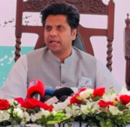د خیبر پښتونخوا د اطلاعاتو وزیر : له افغانستان سره د لارو تړل د پاکستان دوه‌ګونی سیاست څرګندوي