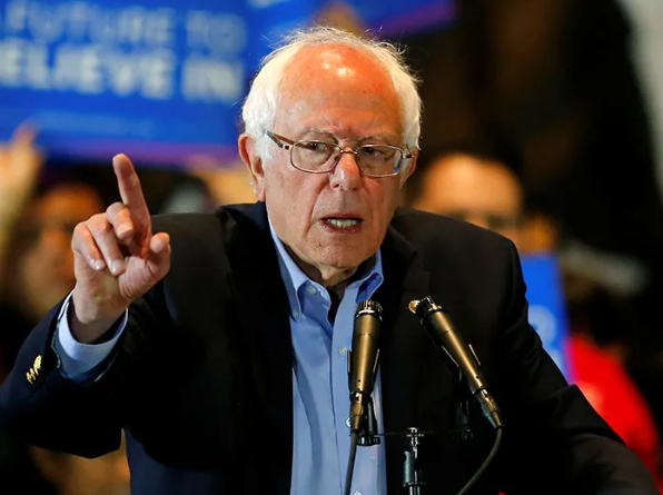 انتقاد تند برنی سندرز از ترامپ در میان اعتراضات میلیونی آمریکا