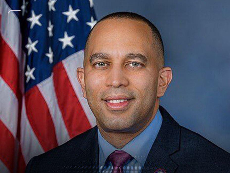 واشنګټن — د امريکا د استازو جرګې د ديموکراتانو مشر د ايران پر وړاندې د جګړې مخالفت څرګند کړ