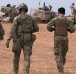 بررسی اعزام ۱۰ هزار نیروی آمریکایی به خاورمیانه هم‌زمان با تنش با ایران