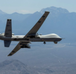 د بې‌پيلوټه الوتکو د ګشت‌زني په اړه د ښاغلی ګلبدین حکمتیار خبردارۍ