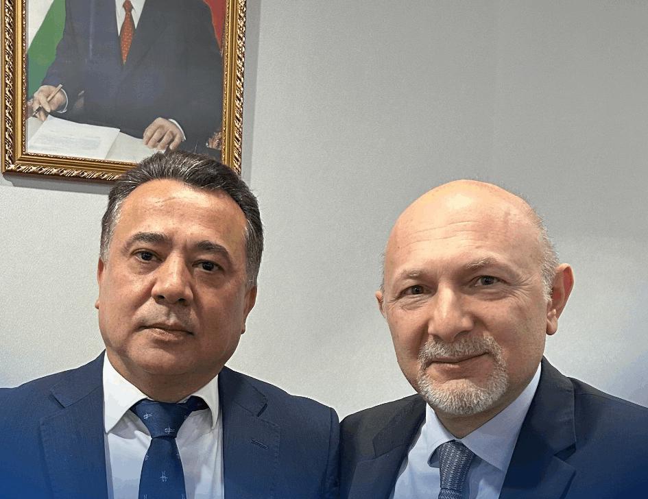 د سیمې ثبات لپاره مهمه ناسته؛ د افغانستان پر وضعیت او پولو خبرې وشوې