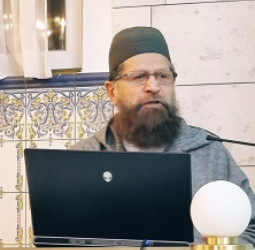 نقد یا عقده؟ پاسخ به سطحی‌نگری مهران موحد
