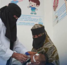ملګري ملتونه : په یمن کې له ۲.۲ میلیونو ډېر ماشومان له خوارځواکۍ سره مخ دي
