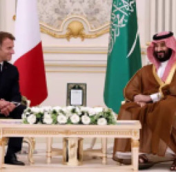 سعودي عربستان: د فرانسې ولسمشر سعودي ته تللی، د حوثیانو د بریدونو پر وړاندې یې د ملاتړ ډاډ ورکړی