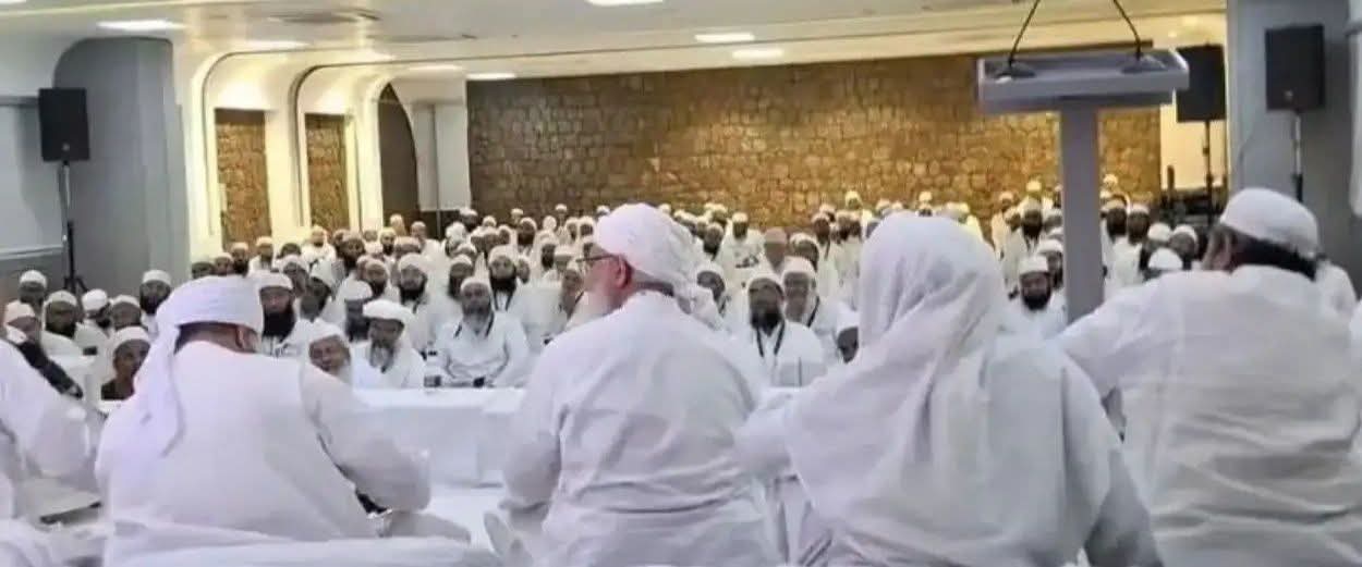 نوی ډیلي :د هند دیني عالمانو د سود د معاصرو مسایلو لپاره فقهي جرګه پیل کړه