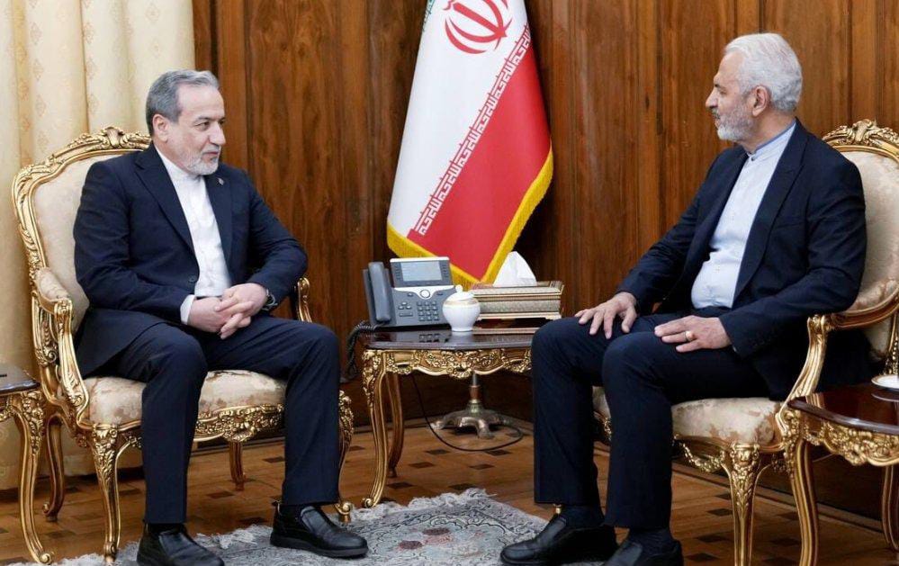 تهران : د ایران او افغانستان د اړیکو پر پراختیا خبرې وشوې